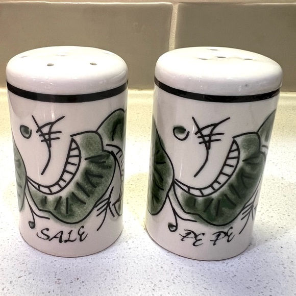 Other - Italian Porcelain Salt & Pepper Shakers Green & White 3” Sale & Pepe Set